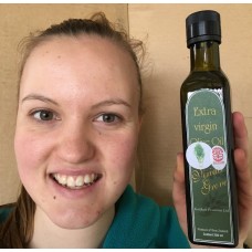 FENNEL INFUSED EXTRA VIRGIN OLIVE OIL COLD PRESSED  BIODYNAMIC CERTIFIED 250 ml From Viridis Grove Katikati